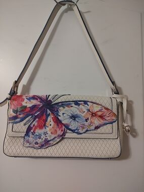 White Floral Butterfly Shoulder Bag